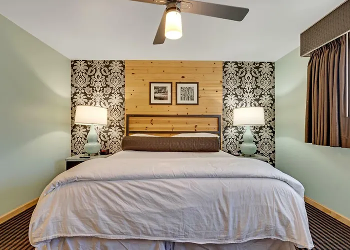 3 Peaks Resort & Beach Club